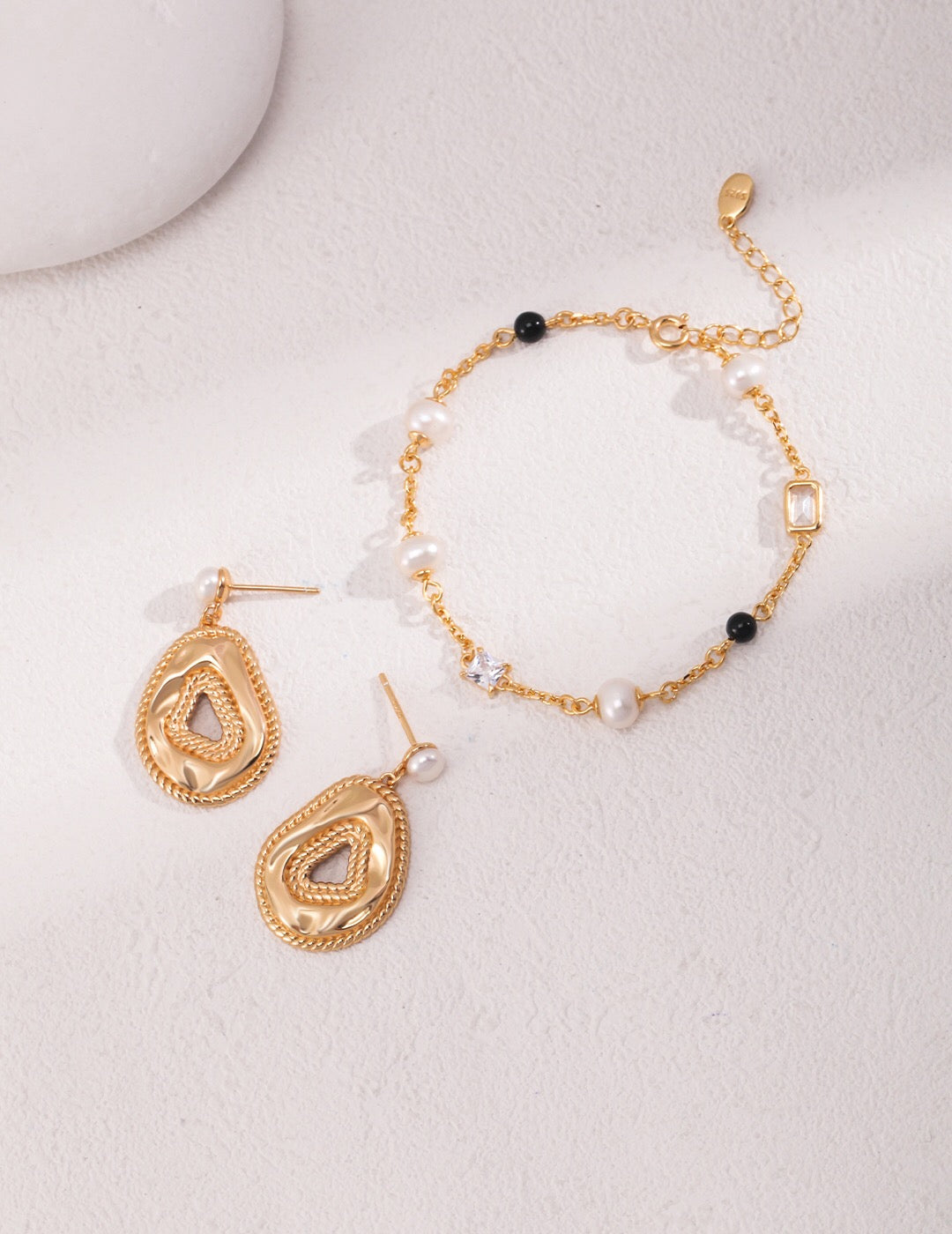 Natural Pearl Dangle Earrings | Vintage Jewelry