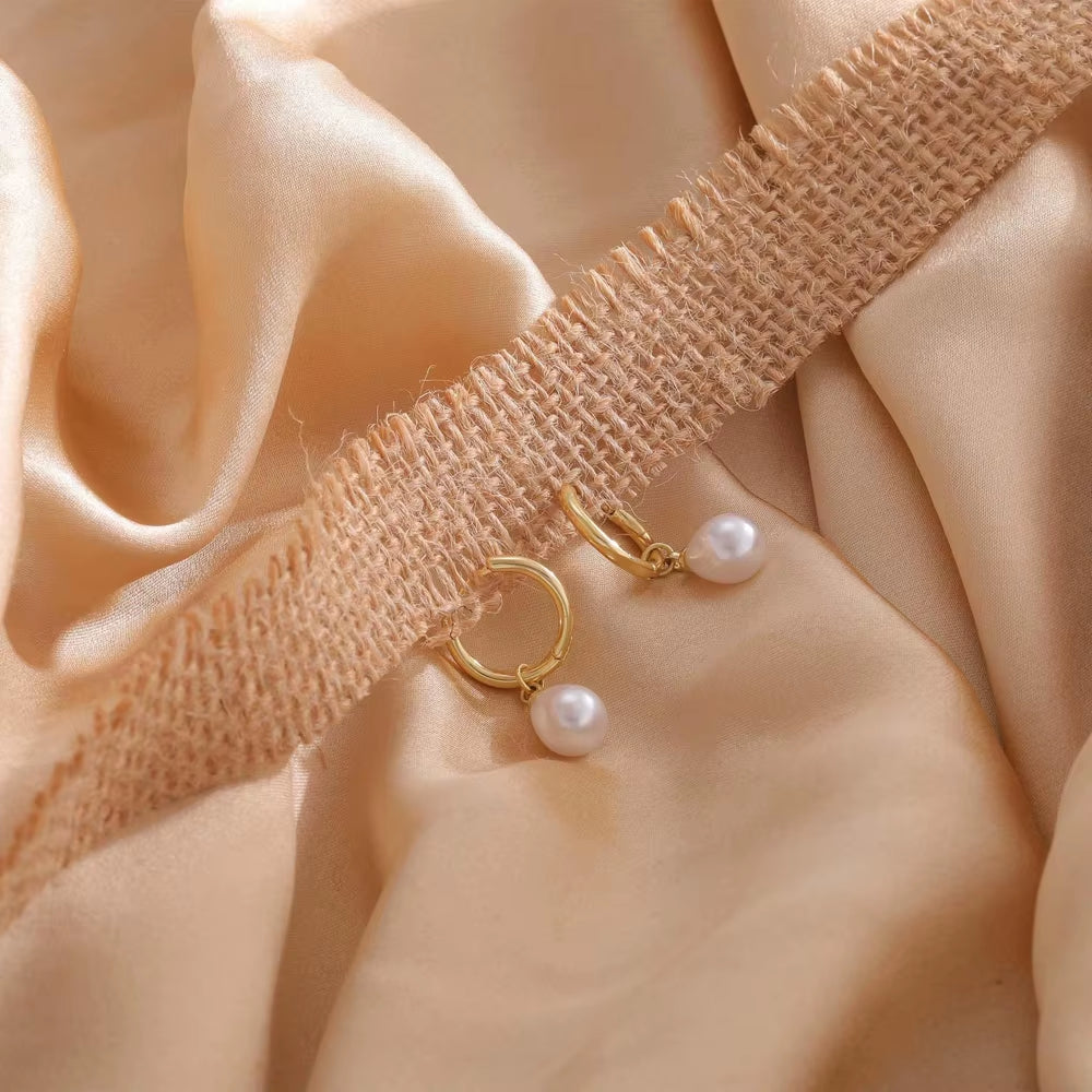 Trendy 14K Gold Plated Pearl Dangle Drop Hoop Huggies Earrings Cubic Zirconia Irregular Knot Pearl Studs Hypoallergenic Earrings