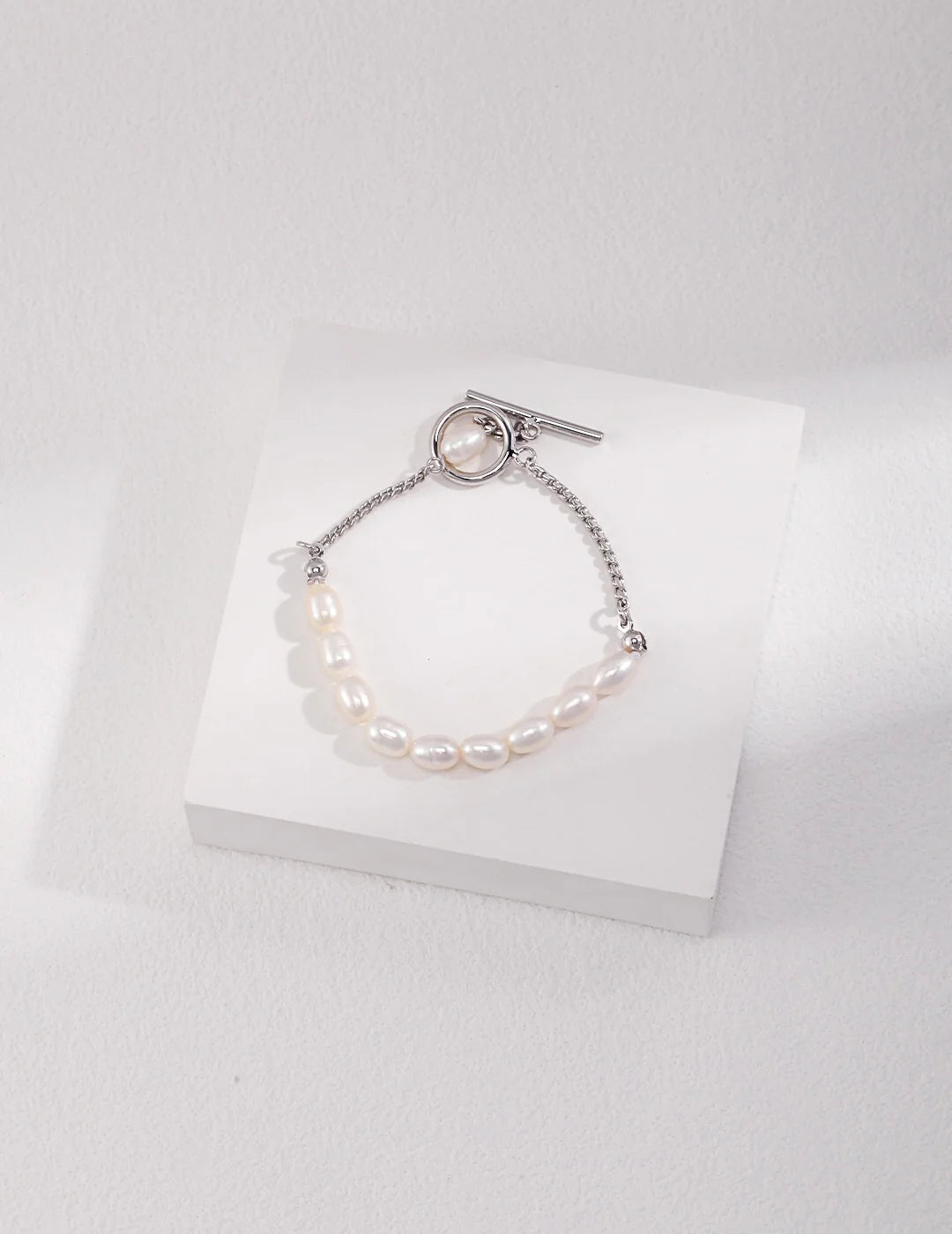 Perle Minimalist Freshwater Pearl Bracelet