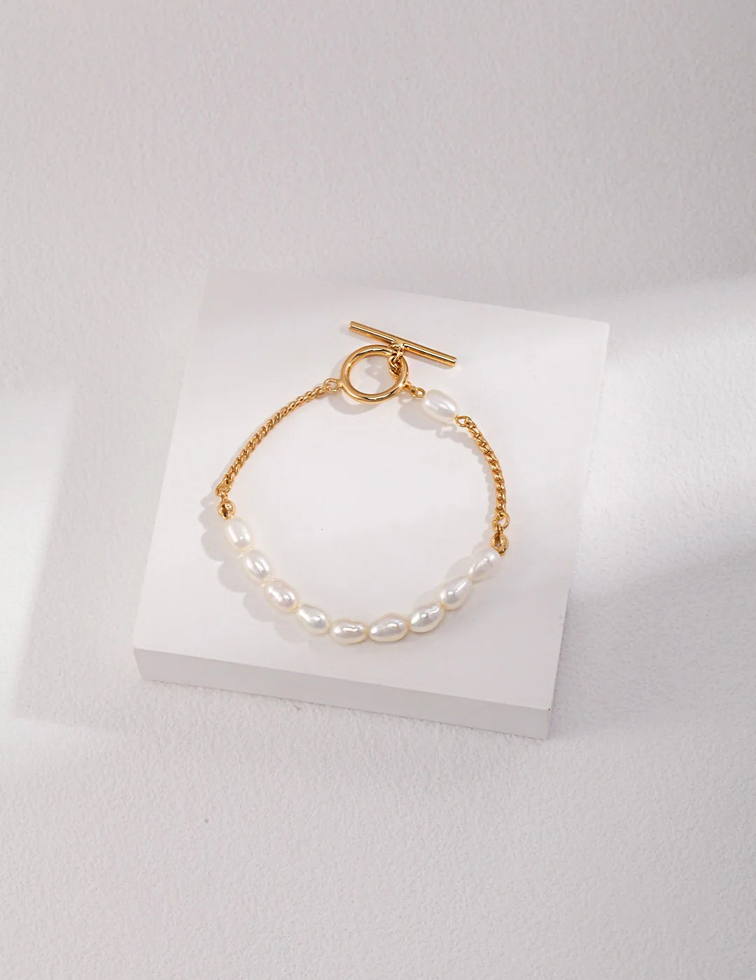 Perle Minimalist Freshwater Pearl Bracelet