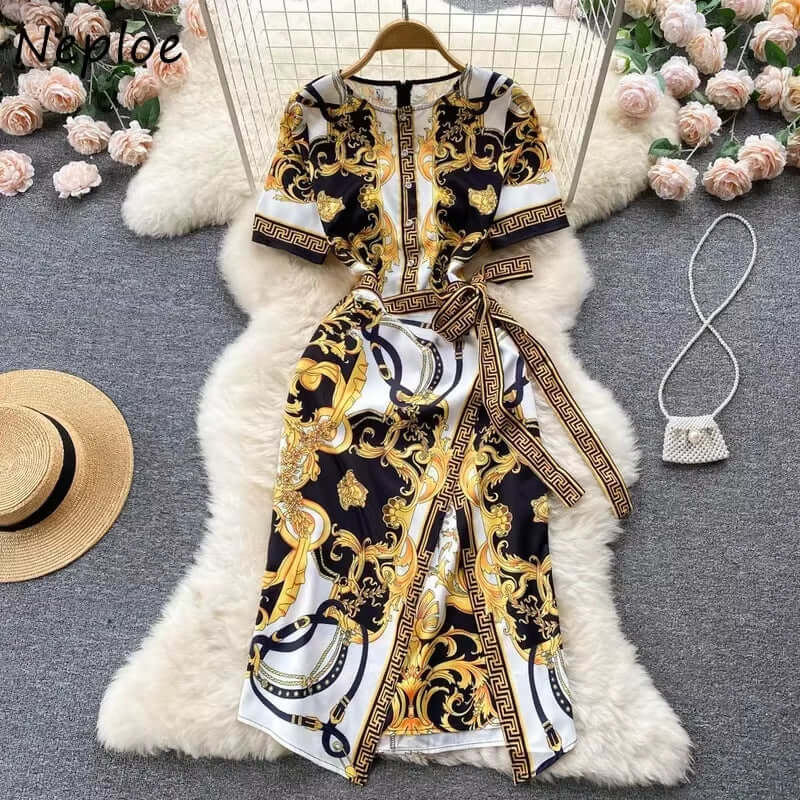 Élise Floral Midi Dress with Lace and Sleeves Élises Floral Midi Dress - Dresses | Vireza Boutique